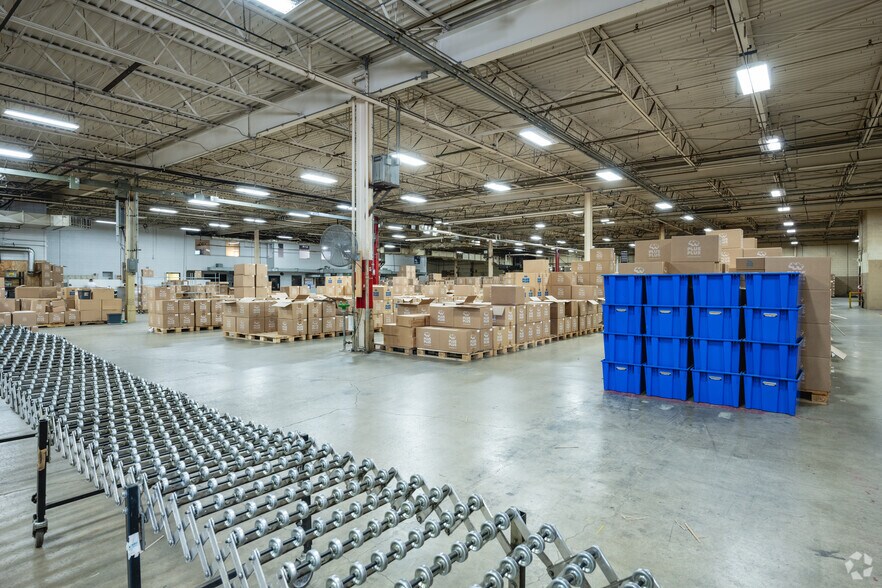 More Photos Of 1801 Rutherford Rd, Greenville Light Manufacturing For Lease