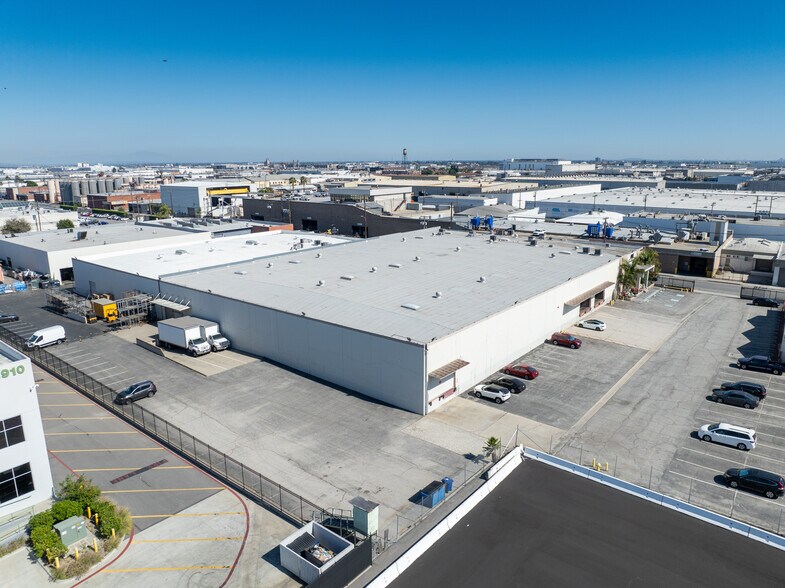 More Photos Of 2121 E 37th St, Vernon Warehouse For Sale