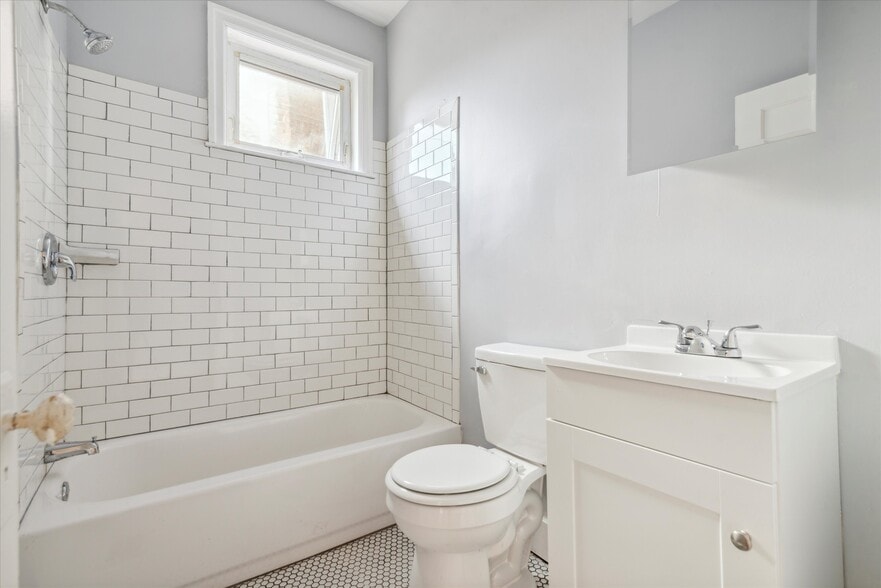 More Photos Of 5236 Walnut St, Philadelphia Apartments For Sale