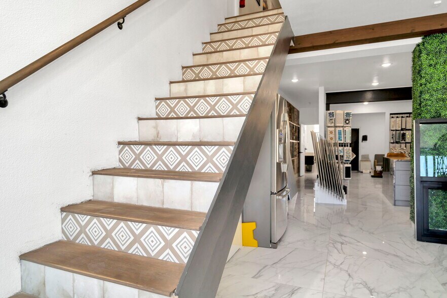 More Photos Of 5401 S Dale Mabry Hwy, Tampa Medical For Sale