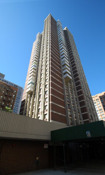 More Photos Of 721 Columbus Ave, New York Apartments For Lease