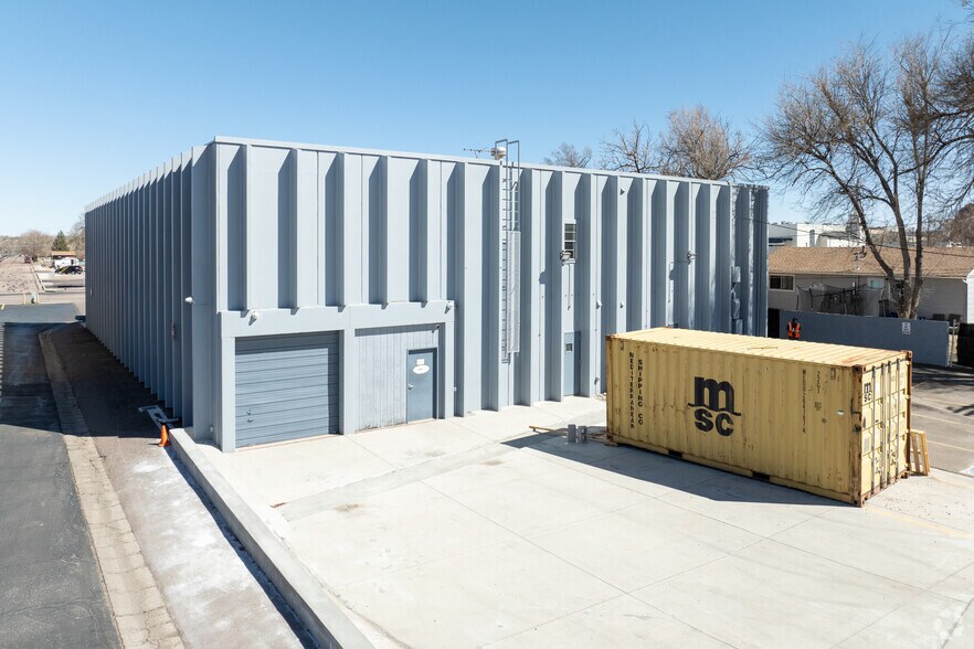 More Photos Of 902 N Circle Dr, Colorado Springs Office For Lease