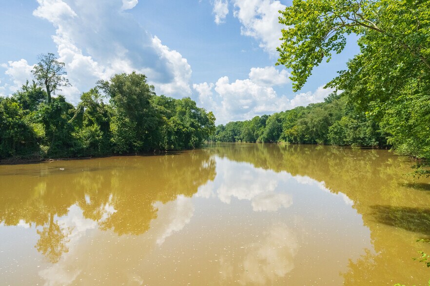 More Photos Of 1638 Old Minor Rd, Culloden Specialty For Sale