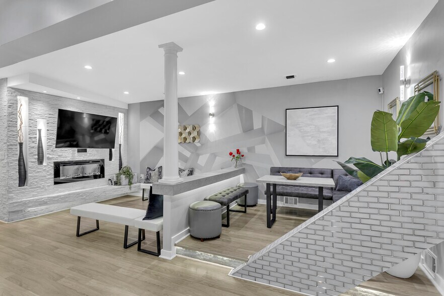 More Photos Of 7424 Washington Ave, Pittsburgh Office For Lease