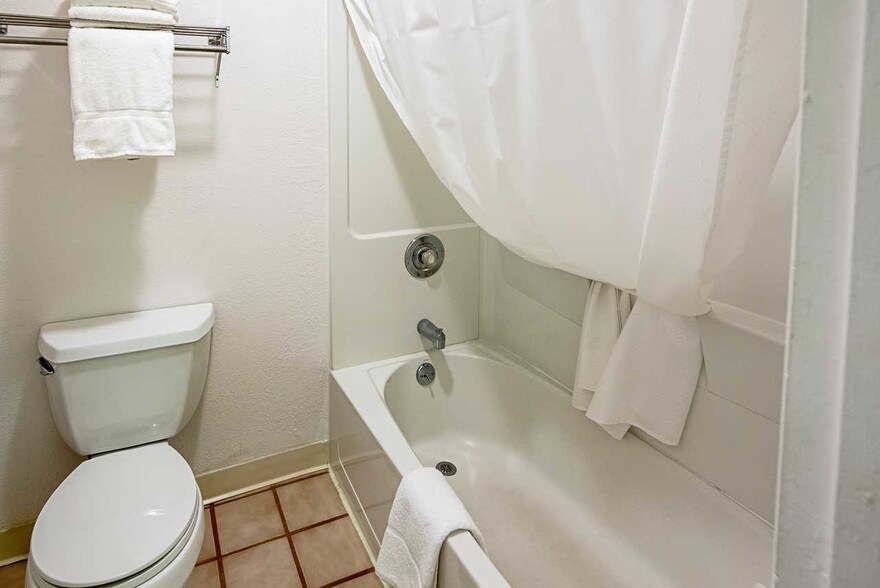 More Photos Of 37760 US Highway 50, Gunnison Hotel For Sale