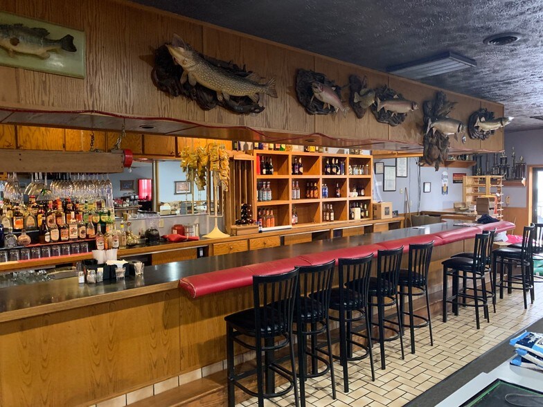 More Photos Of 121 W 1st St, Hershey Restaurant For Sale