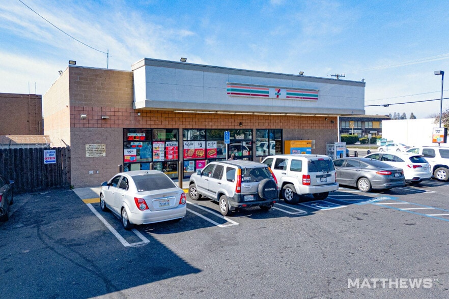 More Photos Of 3225 Mchenry Ave, Modesto Convenience Store For Sale