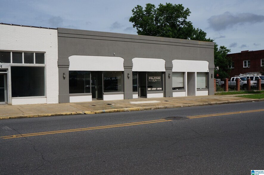 More Photos Of 103-107 N Norton Ave, Sylacauga Storefront For Sale