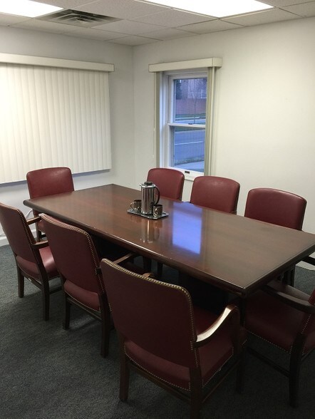 More Photos Of 4248-4250 Chain Bridge Rd, Fairfax Medical For Lease