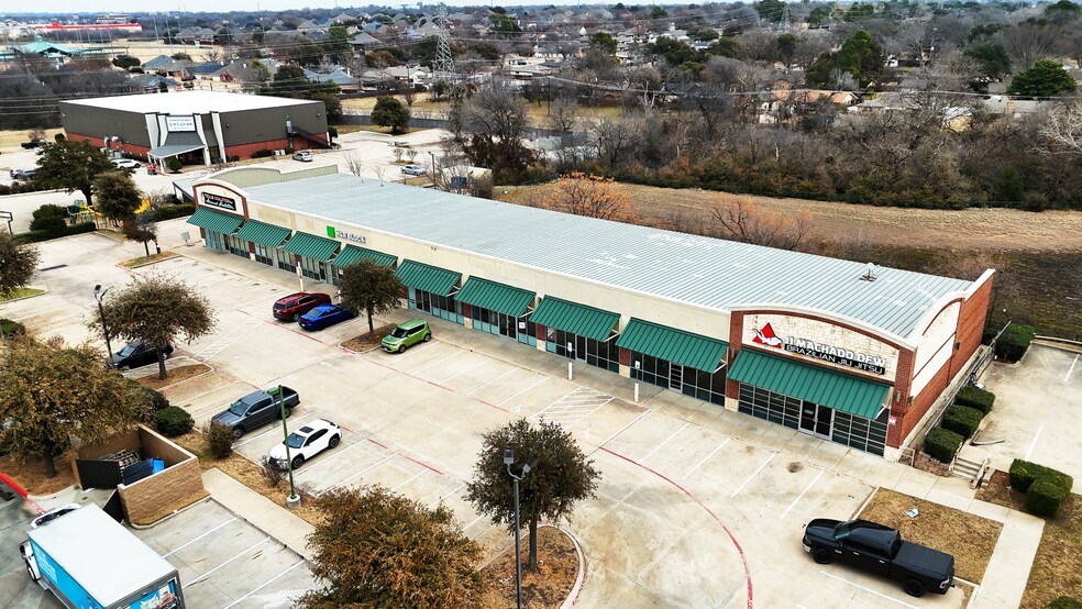 Primary Photo Of 1856 Precinct Line Rd, Hurst Unknown For Lease