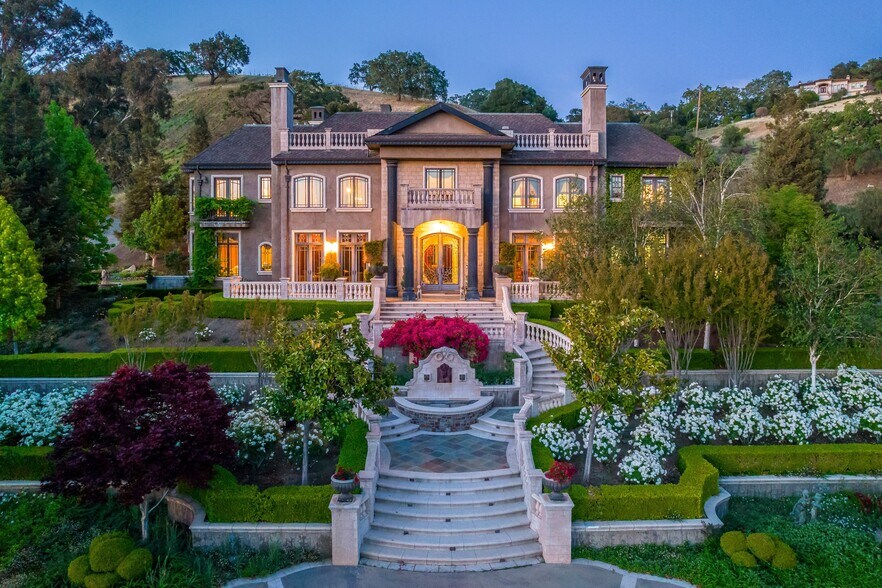 Primary Photo Of 2215 Liberata Dr, Morgan Hill Winery Vineyard For Sale