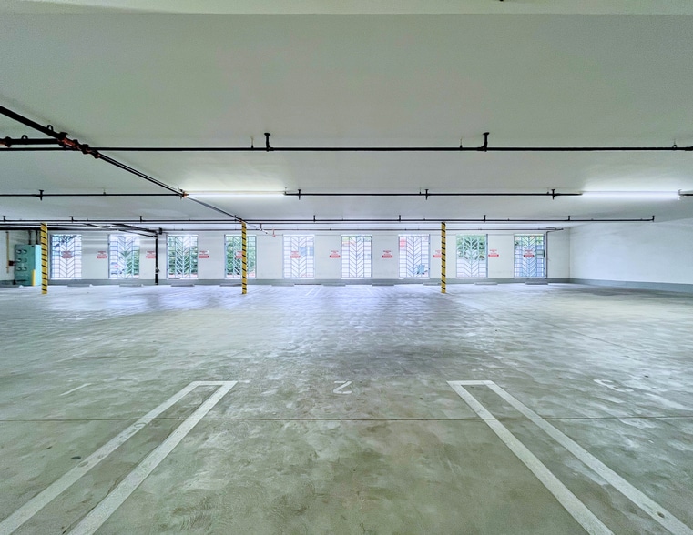 More Photos Of 1415 W Magnolia Blvd, Burbank Office Residential For Sale