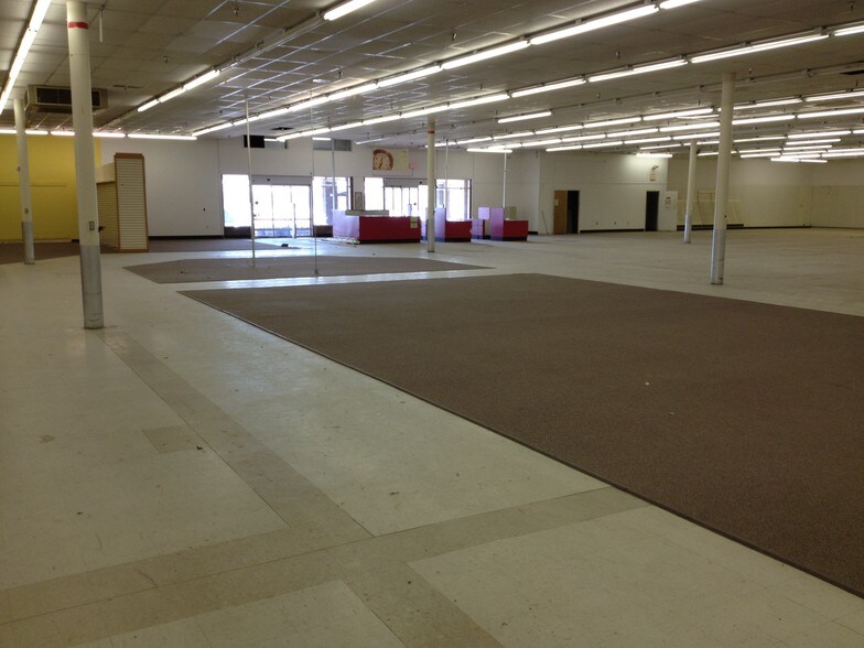 More Photos Of 94 Demars Blvd, Tupper Lake Freestanding For Lease