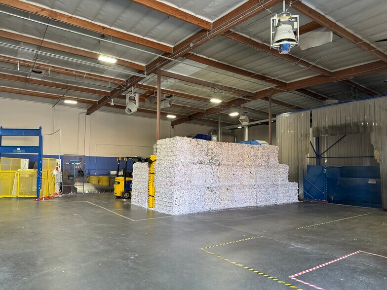 More Photos Of 350 Hatch Dr, Foster City Warehouse For Sale