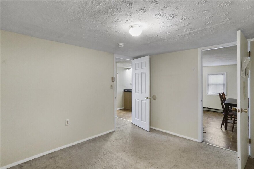 More Photos Of 339 Frederick St, Cumberland Multifamily For Sale