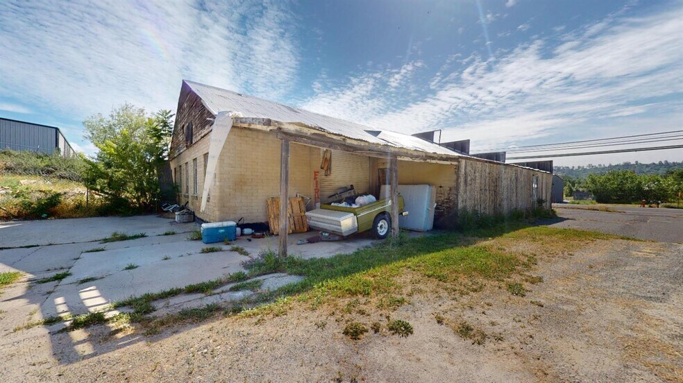More Photos Of 20688 N Sunshine Rd, Sonora General Retail For Sale