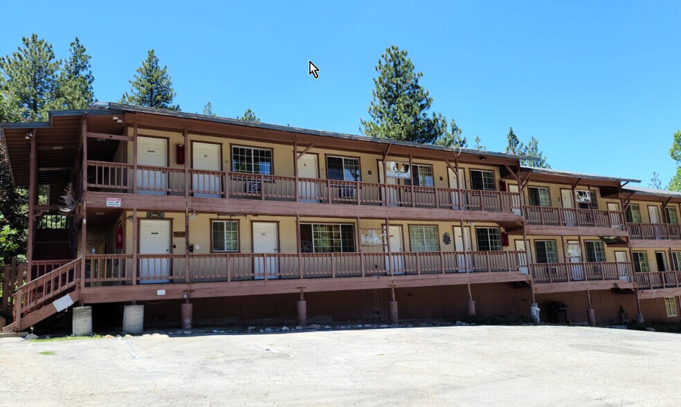 More Photos Of 2312 Blue Jay Ln, Arrowbear Lake Hotel For Sale