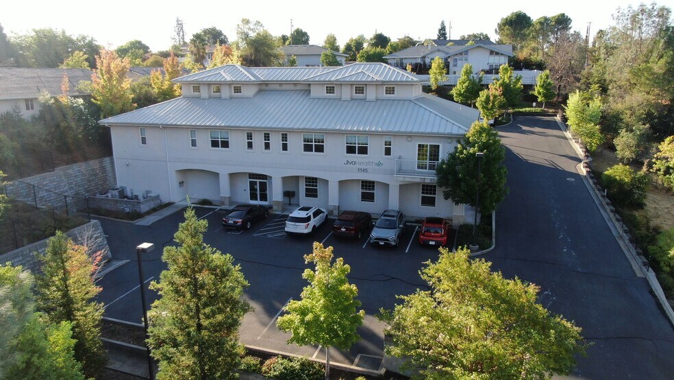 Primary Photo Of 1145 Whiskeytown Ct, Redding Medical For Sale