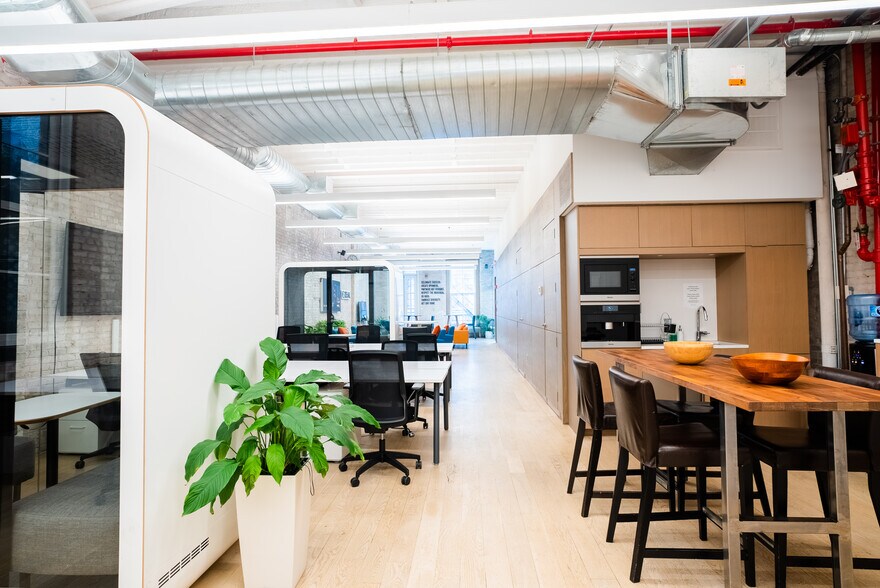 More Photos Of 521 Broadway, New York Loft Creative Space For Lease