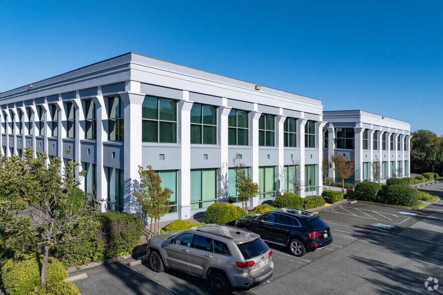 More Photos Of 371 Bel Marin Keys Blvd, Novato Coworking Space