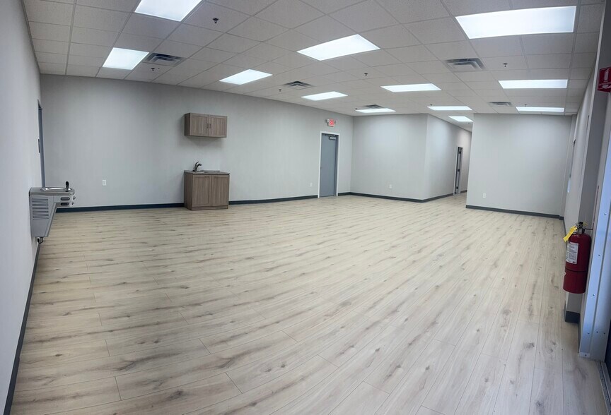 More Photos Of 763 US-80 Hwy, Eden Light Distribution For Lease