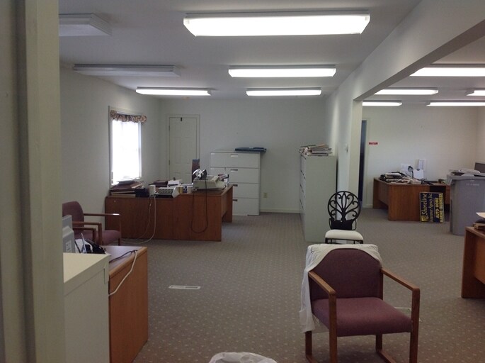 More Photos Of 239 E Main St, Clinton Office For Sale