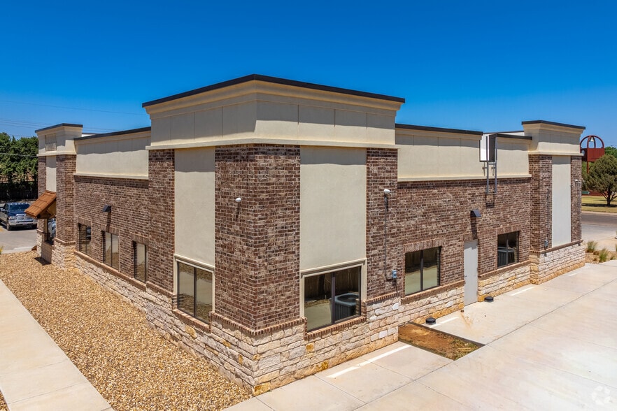 More Photos Of 3903 98th St, Lubbock Medical For Lease