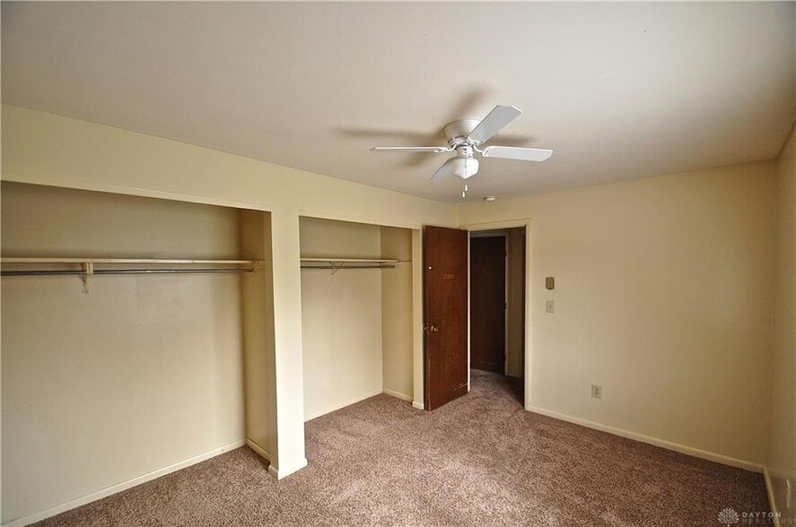 More Photos Of 1320 Imperial Ct, Troy Apartments For Sale