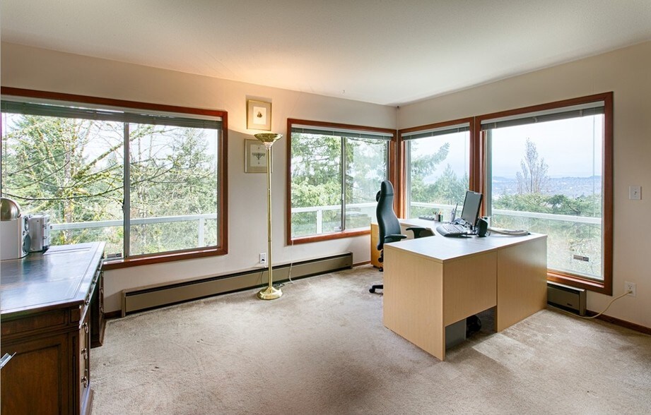 More Photos Of 3020-3024 SW 12th Ave, Portland Apartments For Sale