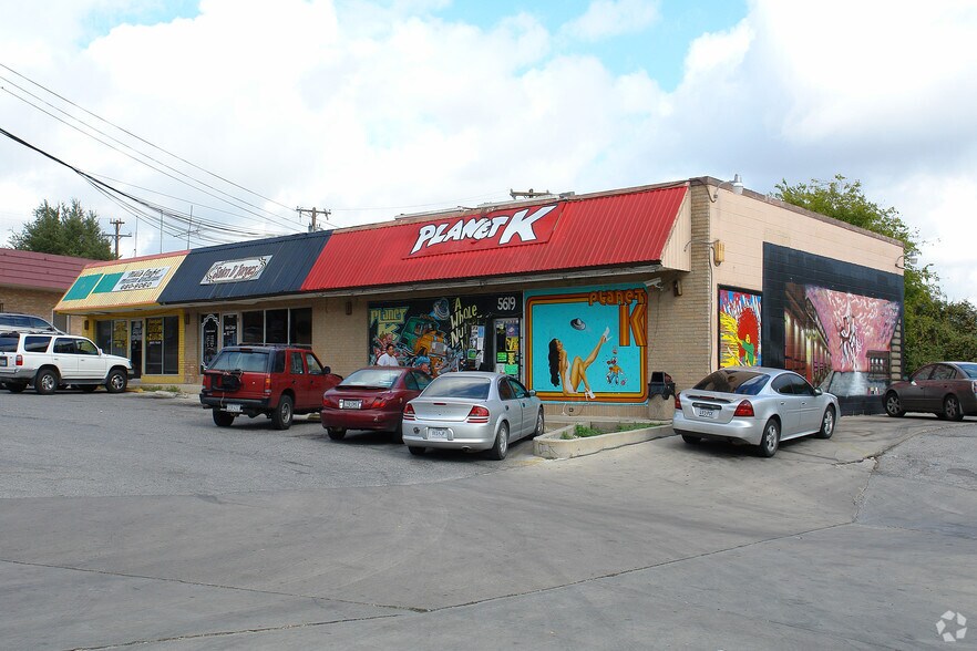 Primary Photo Of 5619-5625 Evers Rd, San Antonio General Retail For Sale