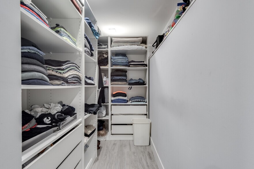 More Photos Of 2020 Bleecker St, Ridgewood Multifamily For Sale