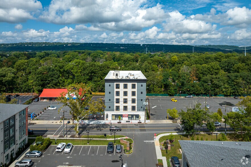 More Photos Of 1369-1403 South Ave, Plainfield Apartments For Lease