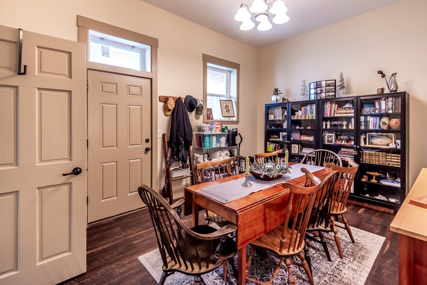 More Photos Of 320 N Mechanic St, Lebanon Multifamily For Sale