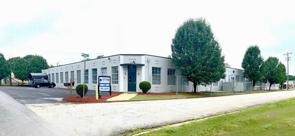 More Photos Of 348 Preston St, Spartanburg Showroom For Sale