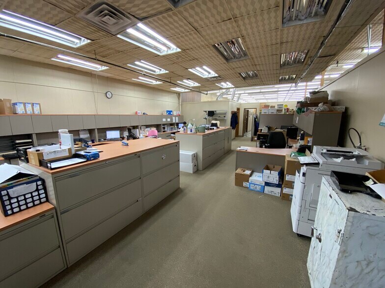 More Photos Of 7713 W Lawrence Ave, Norridge Apartments For Lease