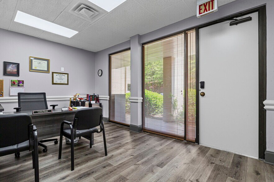 More Photos Of 1900 The Exchange SE, Atlanta Medical For Lease