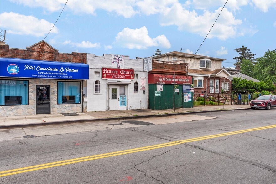 More Photos Of 119-07 Sutphin Blvd, Jamaica Religious Facility For Sale