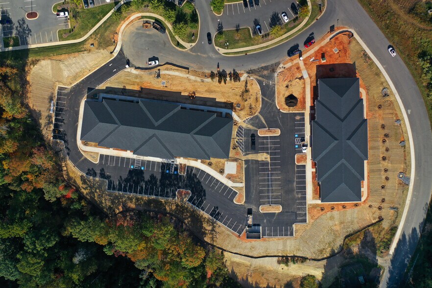 More Photos Of 345 Patricia Ln, Fort Mill Medical For Lease