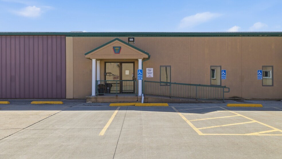 More Photos Of , Mansfield Office For Sale