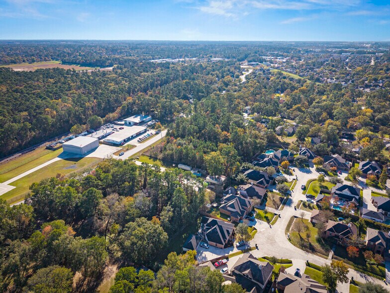 More Photos Of 26231 Hanna Rd, Spring Land For Sale