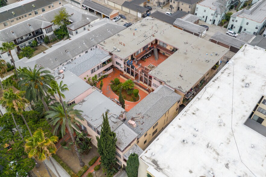 More Photos Of 1125 S Westmoreland Ave, Los Angeles Apartments For Sale
