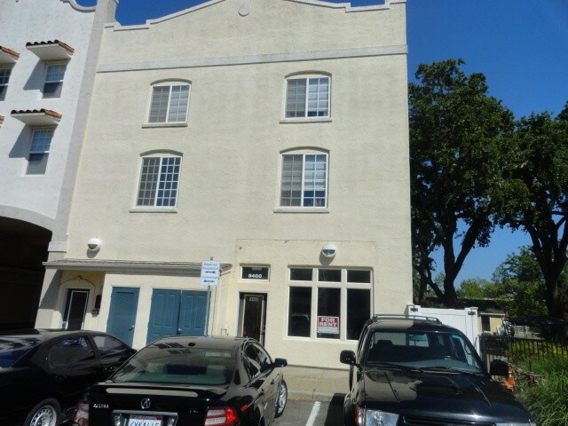 More Photos Of 220 Windsor River Rd, Windsor Apartments For Sale