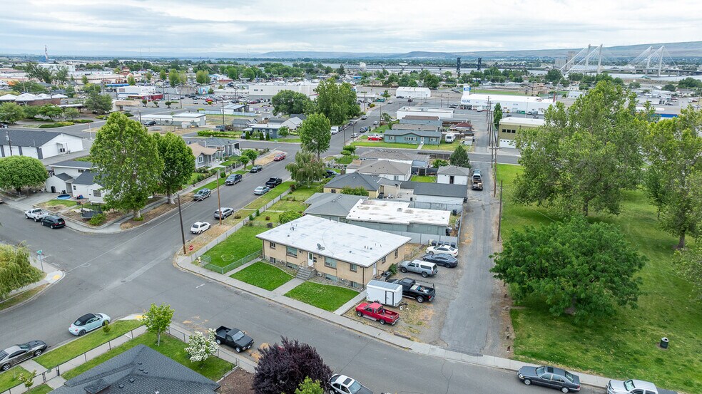 More Photos Of 1304 W Hopkins St, Pasco Apartments For Sale