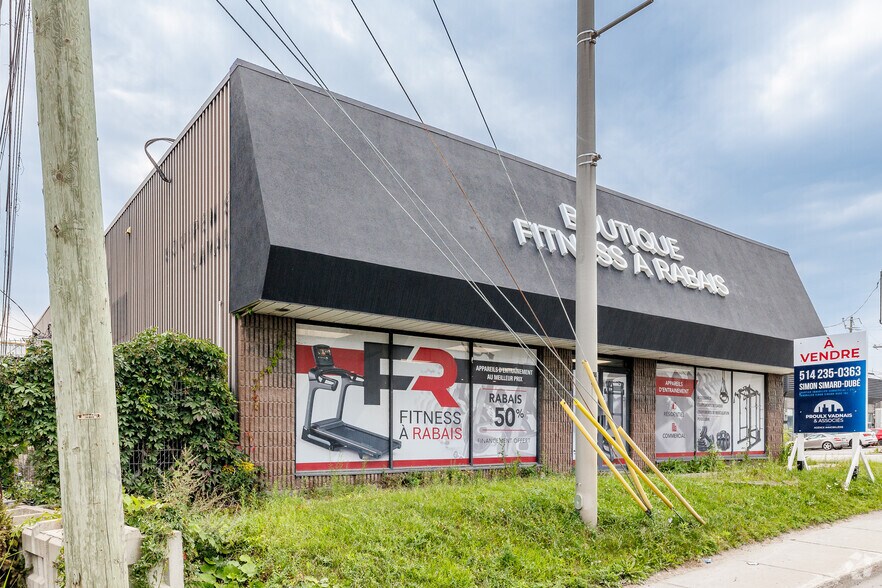 More Photos Of 2190 Boul Des Laurentides, Laval General Retail For Sale