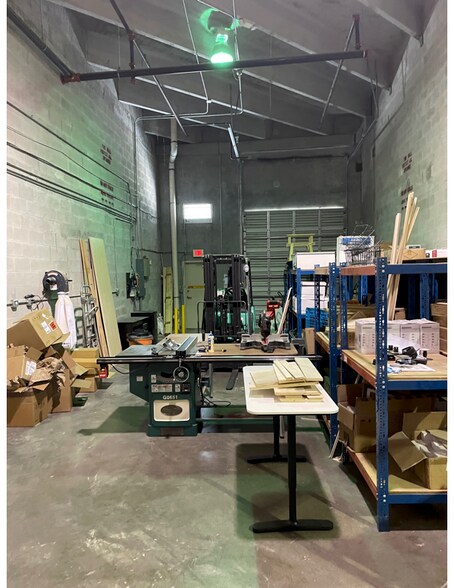 More Photos Of 11231 NW 20th St, Miami Warehouse For Lease