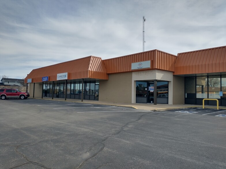 Primary Photo Of 5108 W Gore Blvd, Lawton Storefront Retail Office For Lease