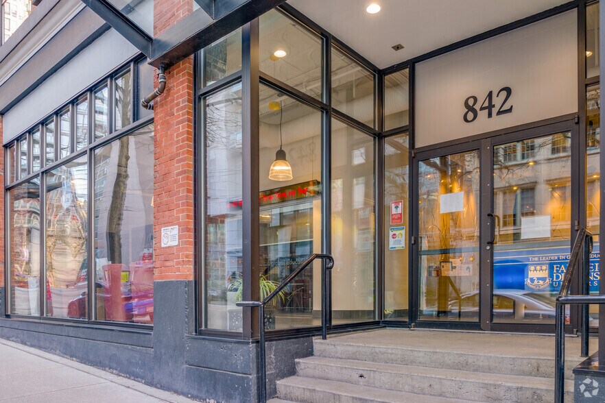 More Photos Of 840 Cambie St, Vancouver Office For Sale