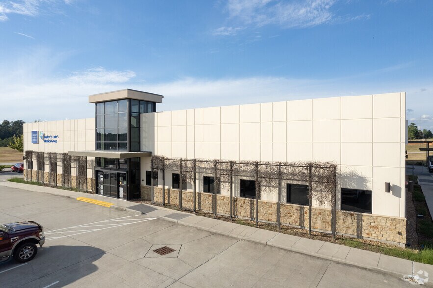 More Photos Of Teas Rd & I-45, Conroe Unknown For Lease