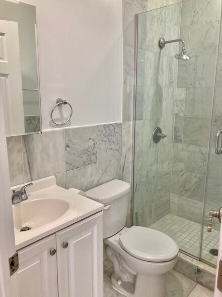 More Photos Of 197 Madison St, New York Apartments For Sale