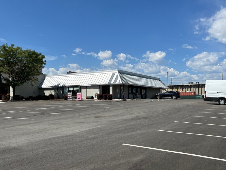 More Photos Of 400 W 48th Ave, Denver Office For Lease